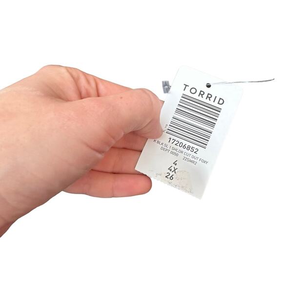 NEW Torrid One Shoulder Cutout Top Size 4X - Picture 9 of 10